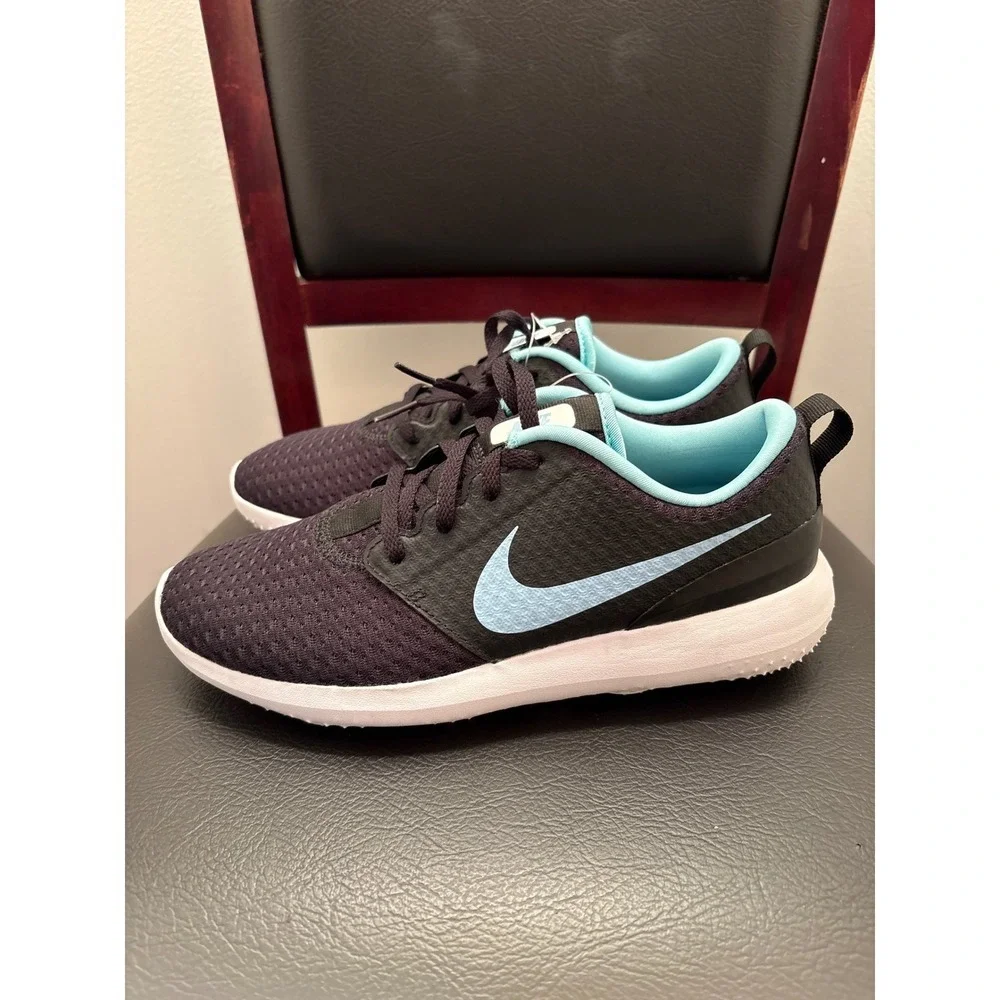 Nike Roshe Golf Shoes Women Size 7 Black Aqua Lightweight Spiked Cleats